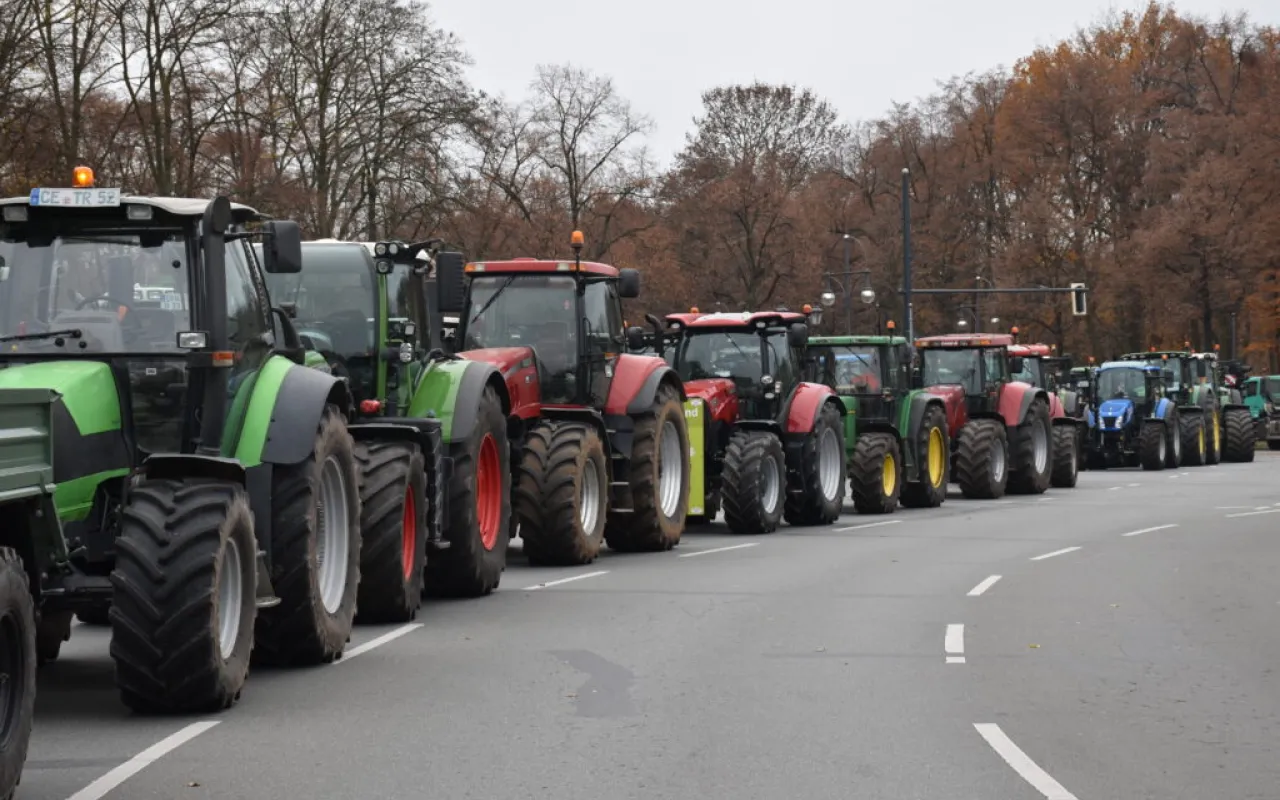 Landwirte aus Niedersachsen demonstrieren in Berlin